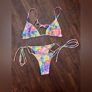 Kulani Kinis Floral Bikini Set
